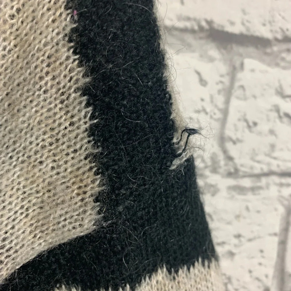 Club Monaco Women’s Mohair Blend Zebra Print Pullover  Sweater Medium David Rose - Picture 6 of 14